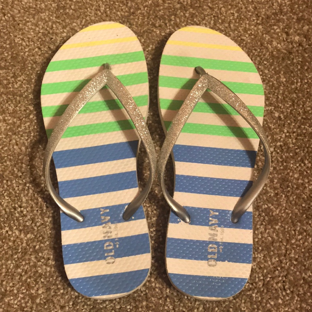 Old Navy Flip Flops